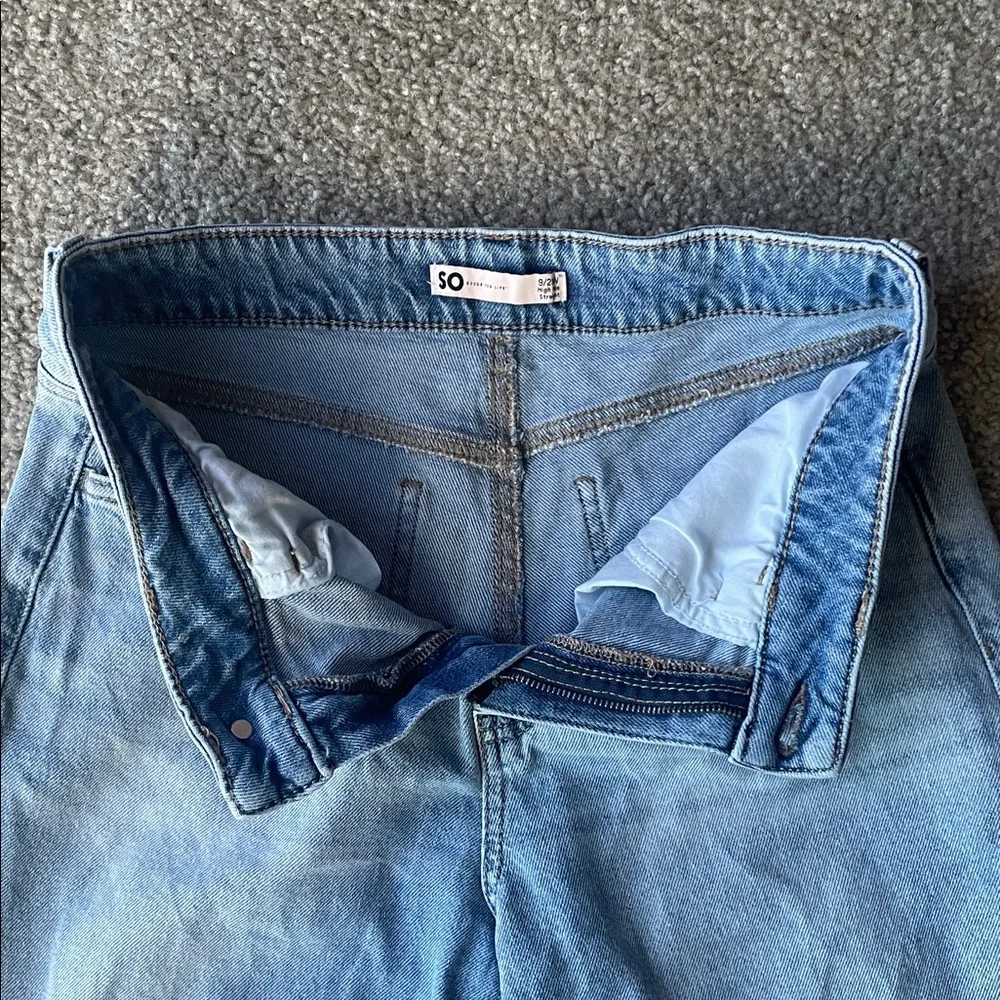 SO Women's Distressed Light Blue Straight Leg Jeans - Picture 4 of 7